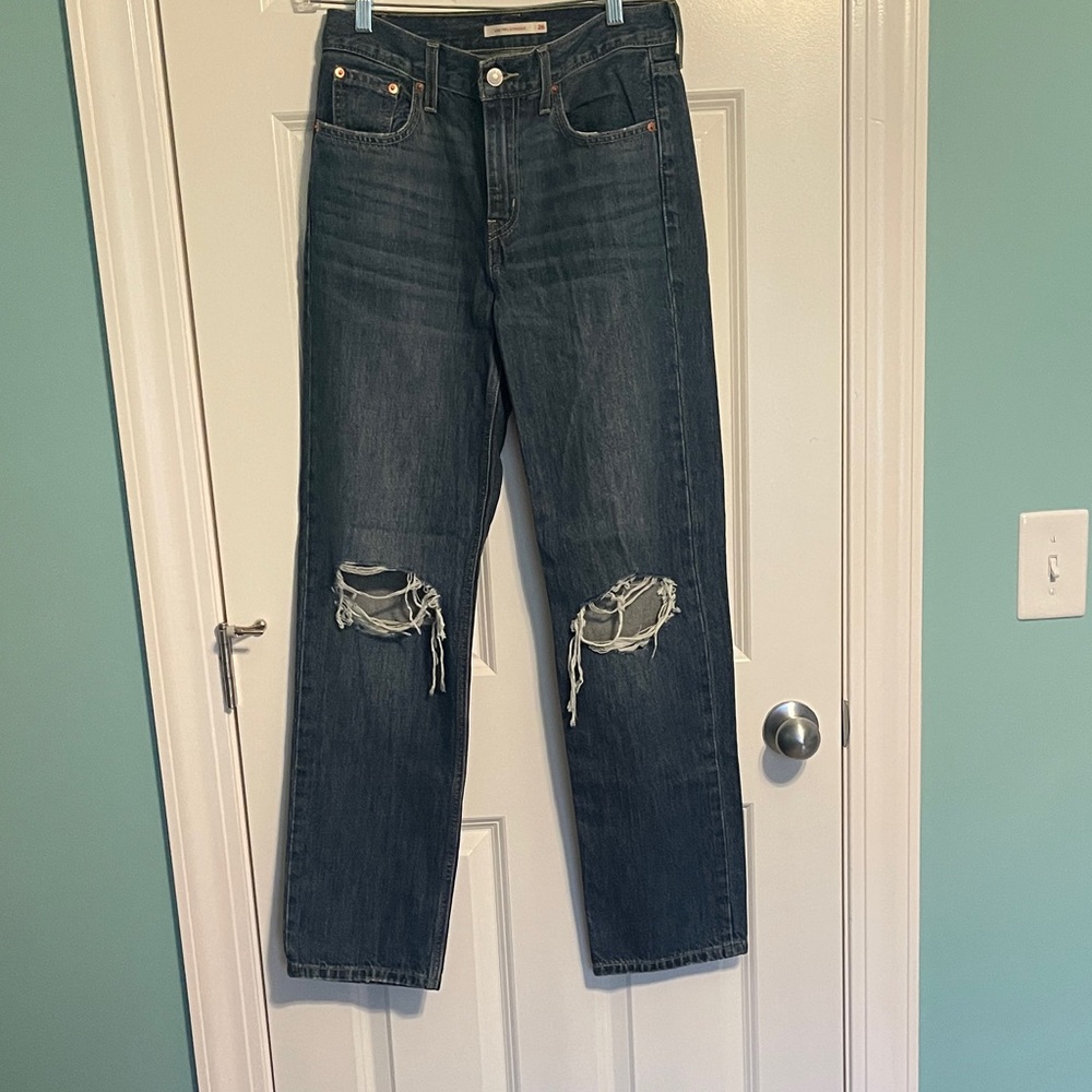 Women's Distressed Straight Jeans in Dark Blue Low Pro Straight